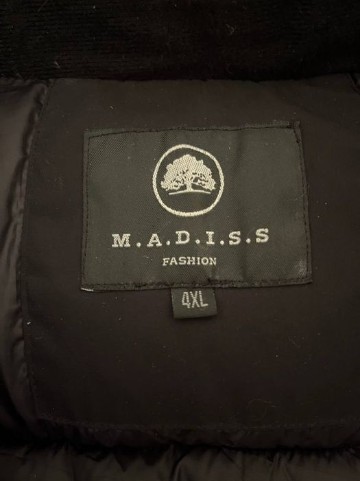 Курточка зимова чоловіча.