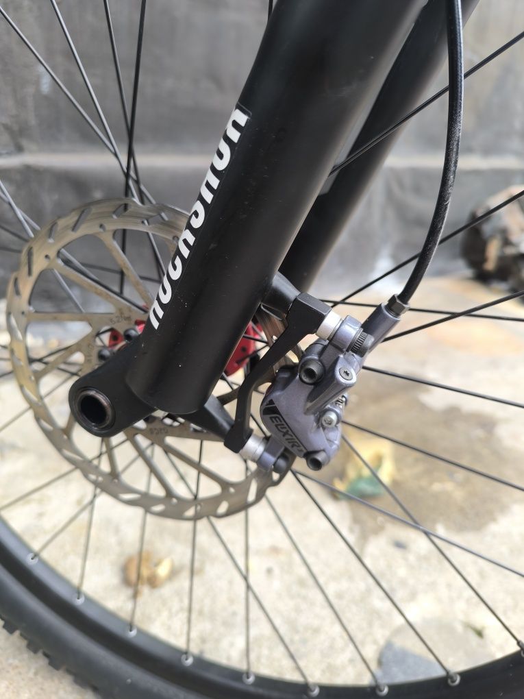Bicicleta suspensão total