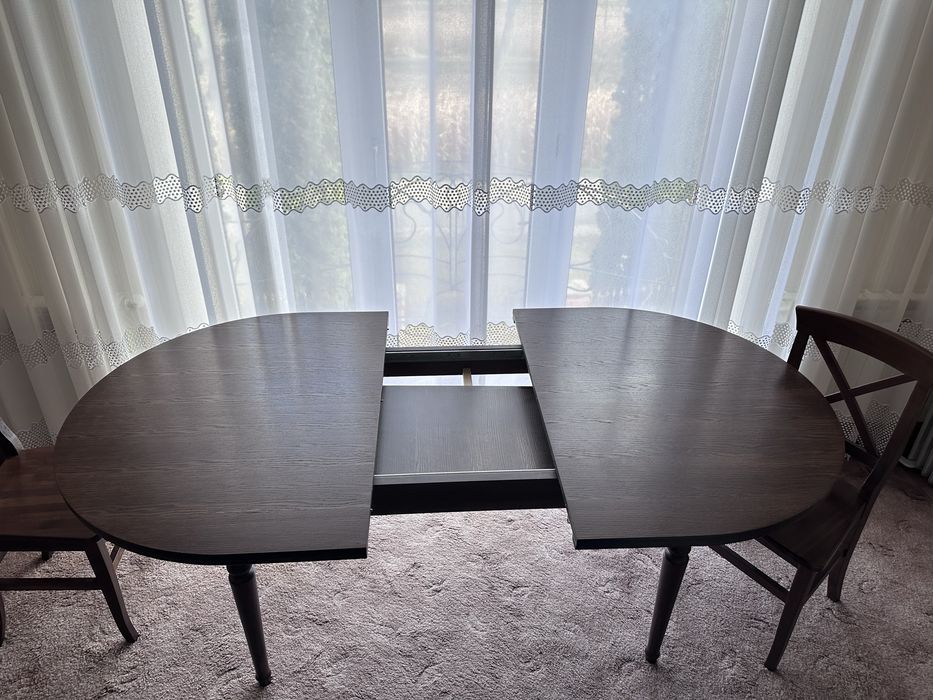 Столовый стол и 6 стульев