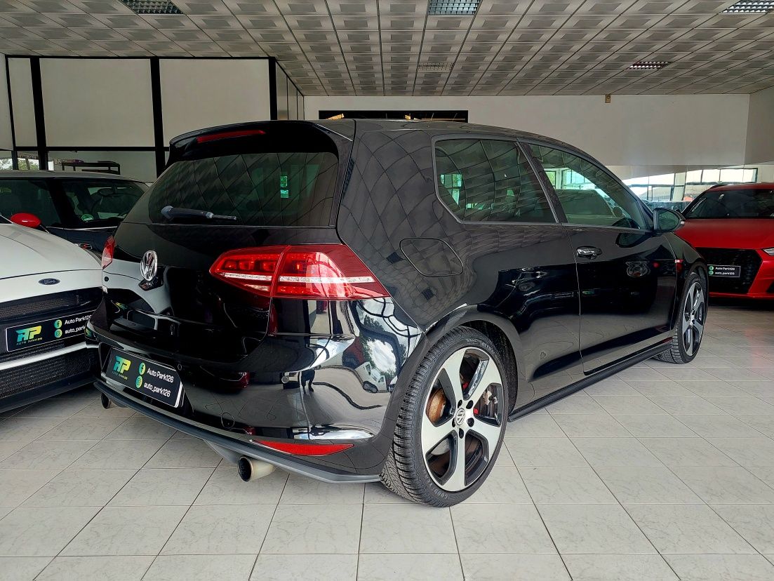 Volkswagen Golf VII Gti