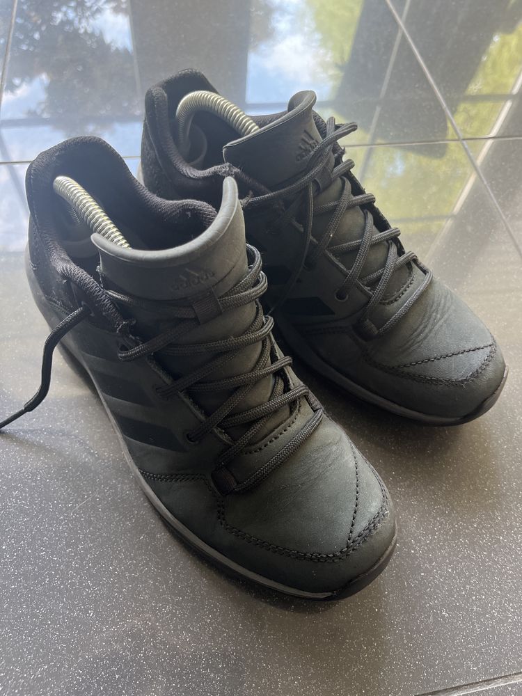 Adidas Traxion r41 wkładka 26 cm