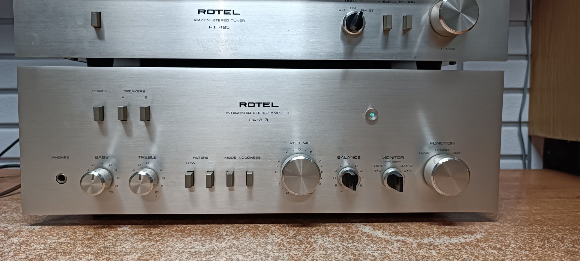 Wzmacniacz ROTEL RA-313 Tuner ROTEL RT-425