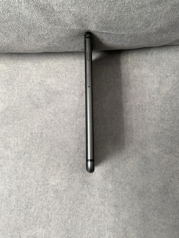 Iphone 8plus 64gb