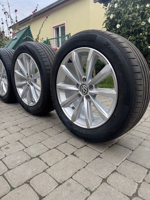 Колеса Volkswagen Passat 215/55/r17 5/112 Диски r17 VW (0070)