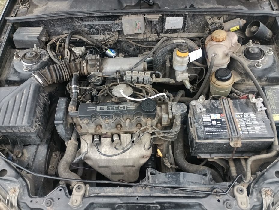 Део Ланос 1.5 газ бензин