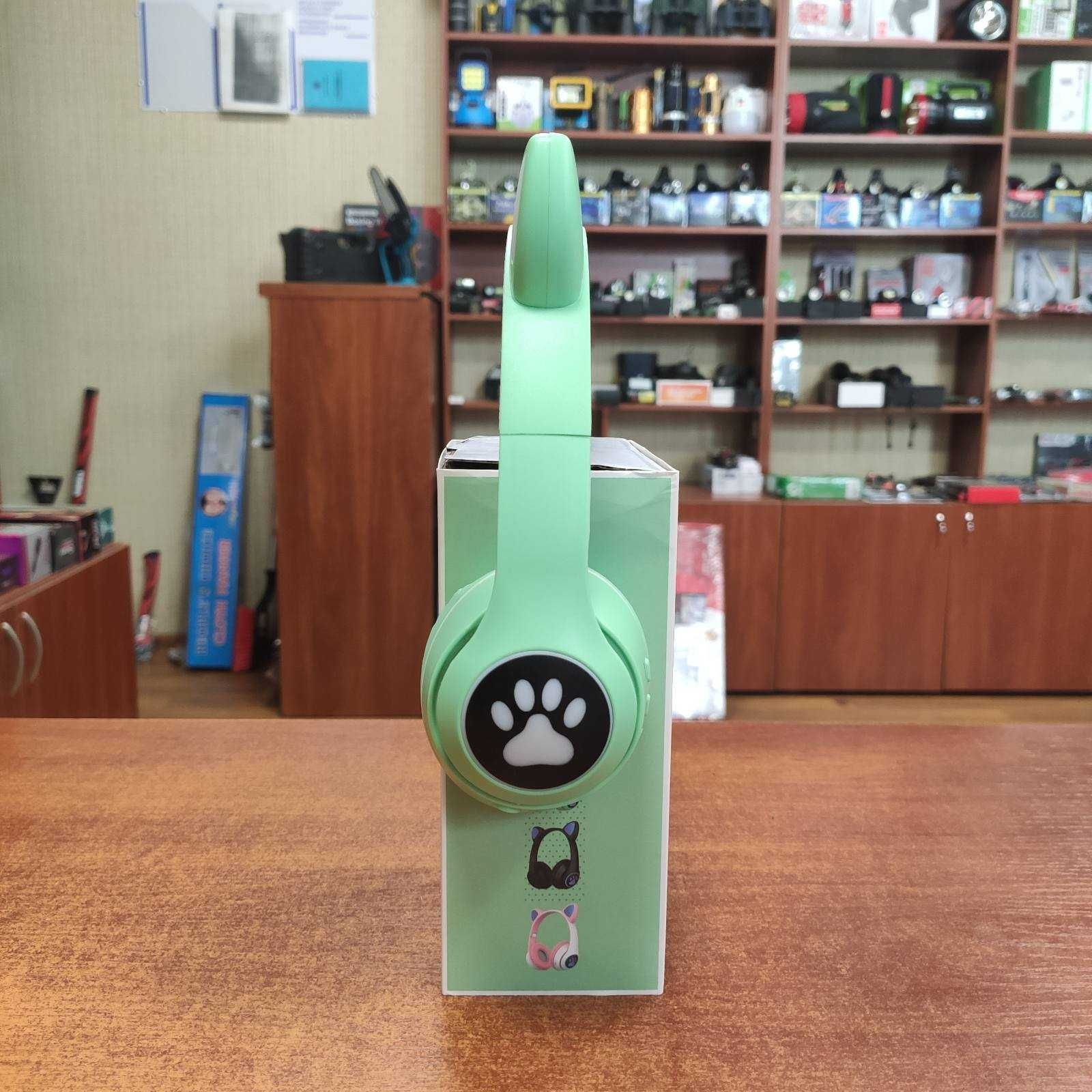 Беспроводные наушники с ушками и RGB подсветкой FM, microSD Cat MZ-023
