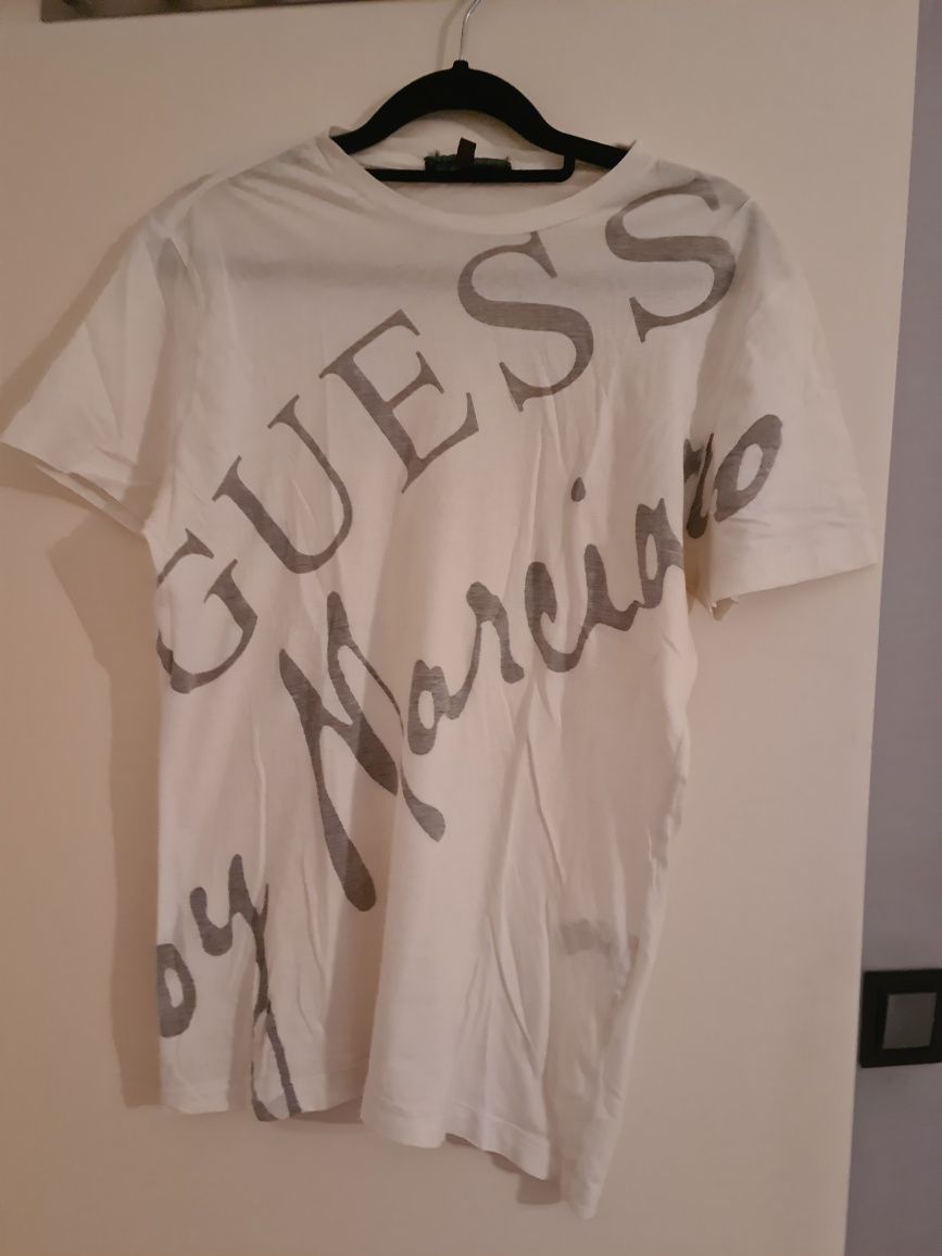 T shirt Guess branca muito fresca