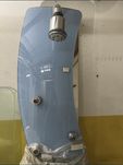 Coluna de duche com jatos de hidromassagem