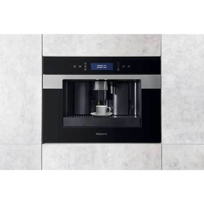 Італійська вбудована кавомашина Hotpoint нова встраиваемая кофемашина