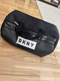 Czarna torba sportowa DKNY