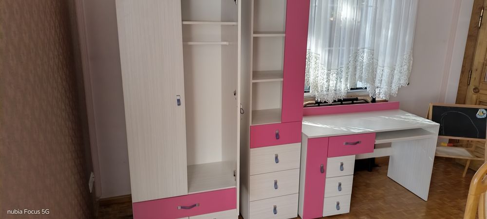 Meble młodzieżowe elementy systemu KOMI meble w idealnym stanie