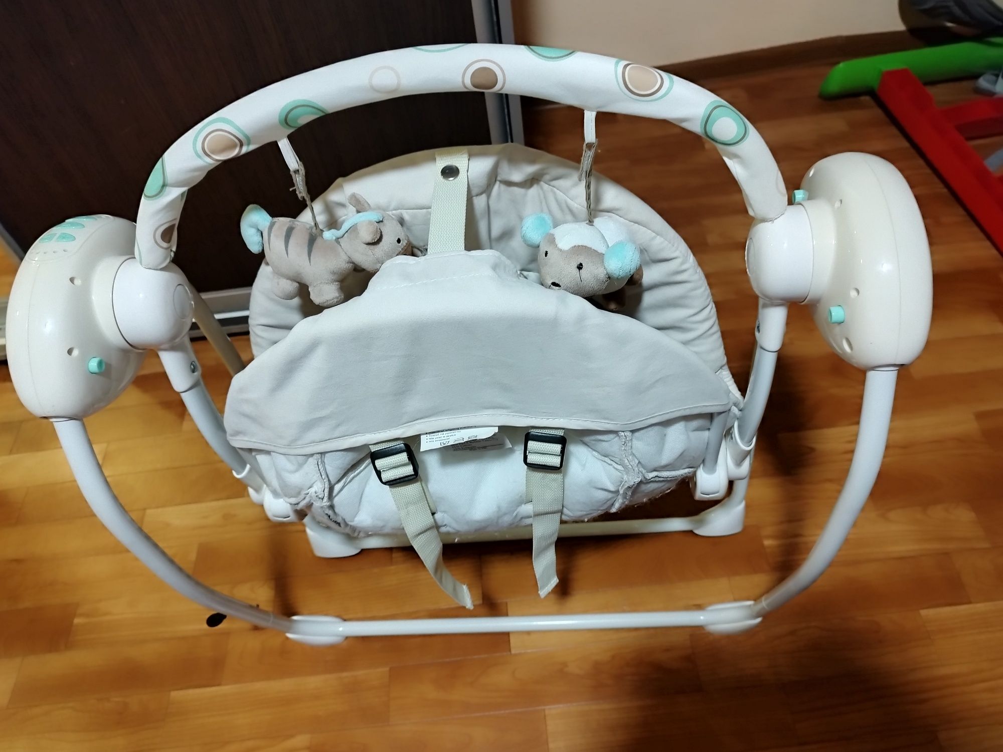 Lionelo Ruben кресло-качалка для новорожденного