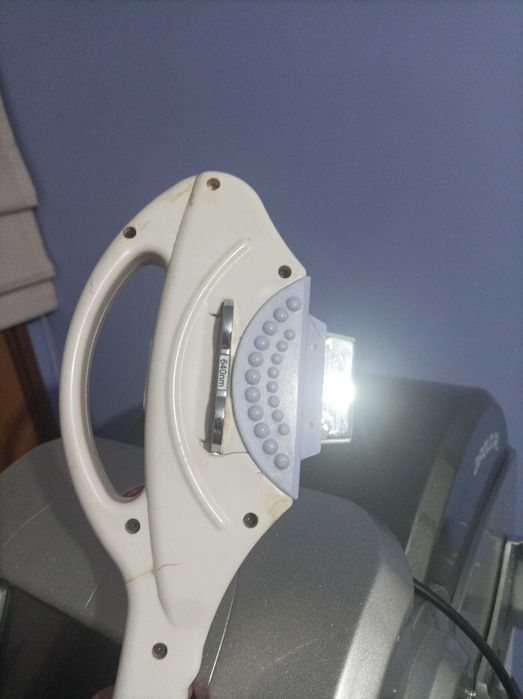 Máquina de depilação IPL + Máquina de Cavitação e Radiofrequência