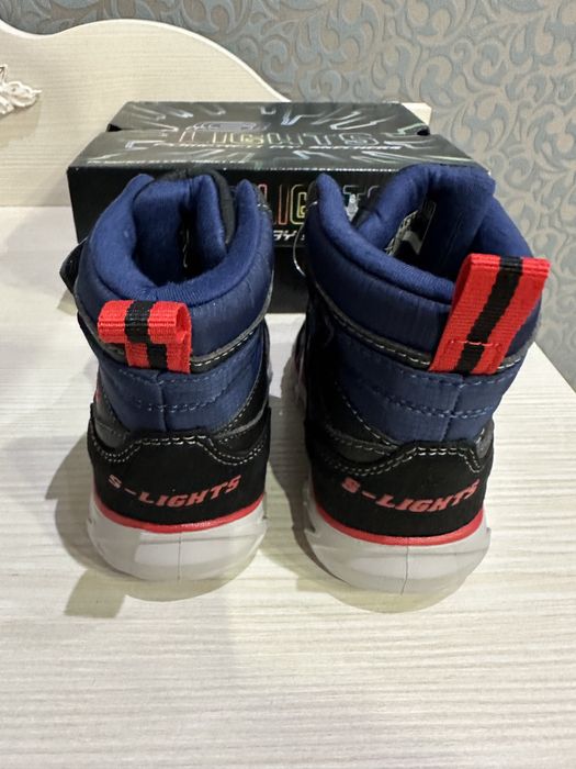 Чоботи з підсвіткою євро зима р 22 23 24 25 26