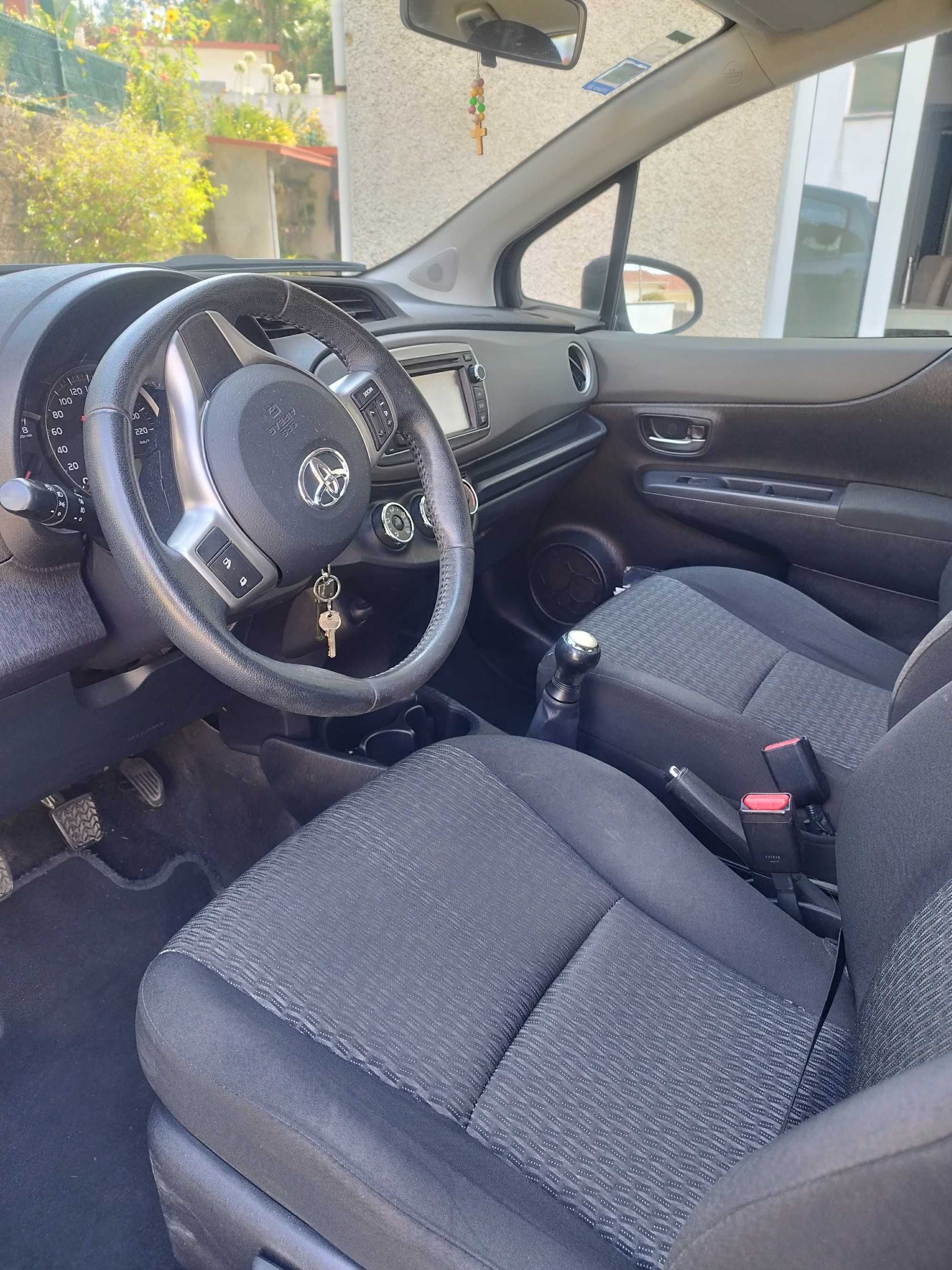 Toyota Yaris Active