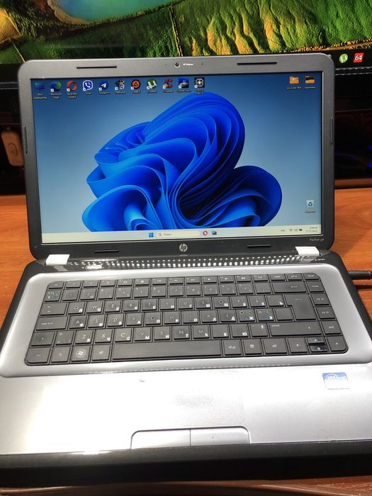 Продам ноутбук HP i5 озу 6 гб ssd 60+hdd 320гб
