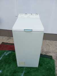 Продаётся стиральная машинка electrolux вертикальная