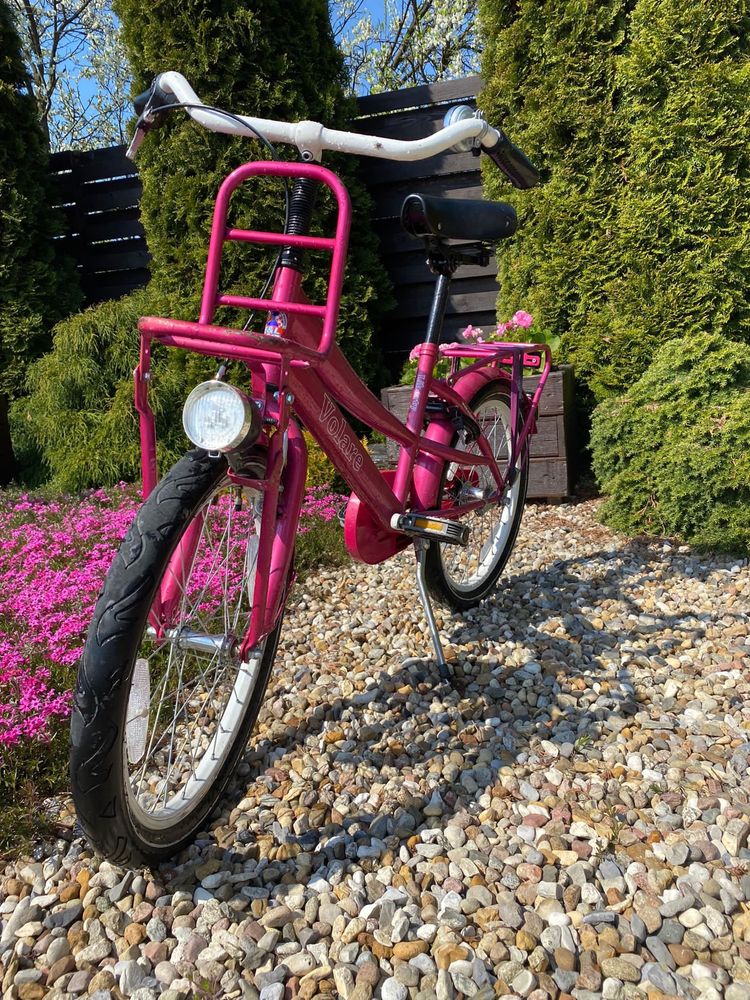 Różowy holenderski rower Volare