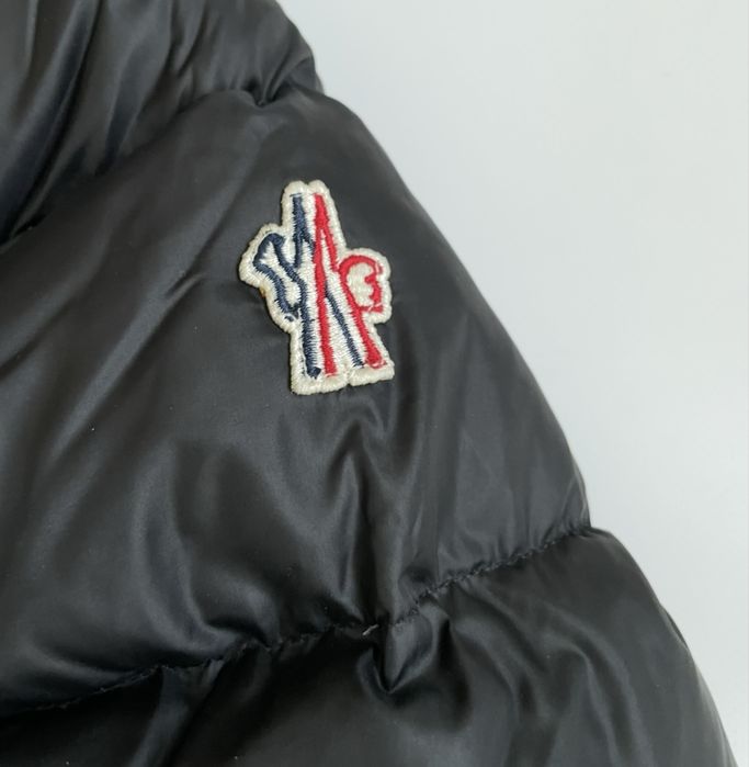 Пуховик Moncler Grenoble