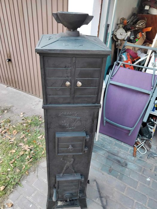 piec Dovre kominek koza w ciemnej farbie  9 kw
