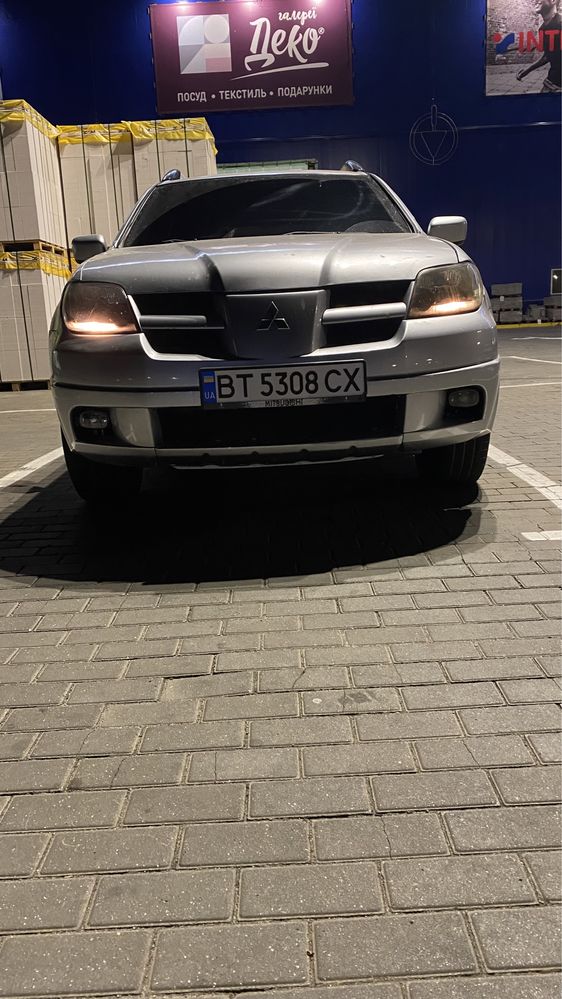 Аутлендер 2004. Mitsubishi Outlanber