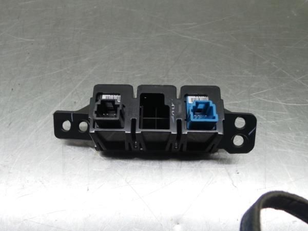 Comando / botão / interruptor multifunções NISSAN Leaf EV (ZE0)