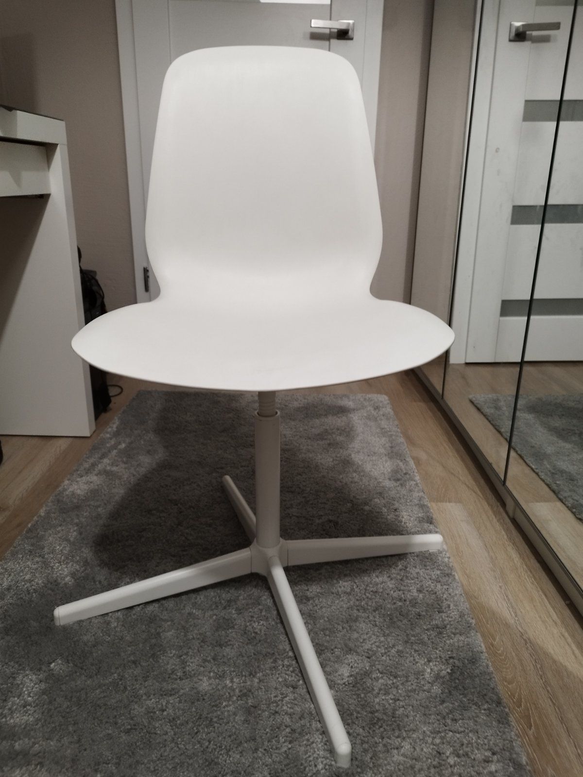 Sprzedam Krzesło Do Biurka IKEA