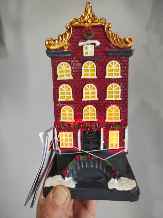 Zestaw domków LED z serii magic village