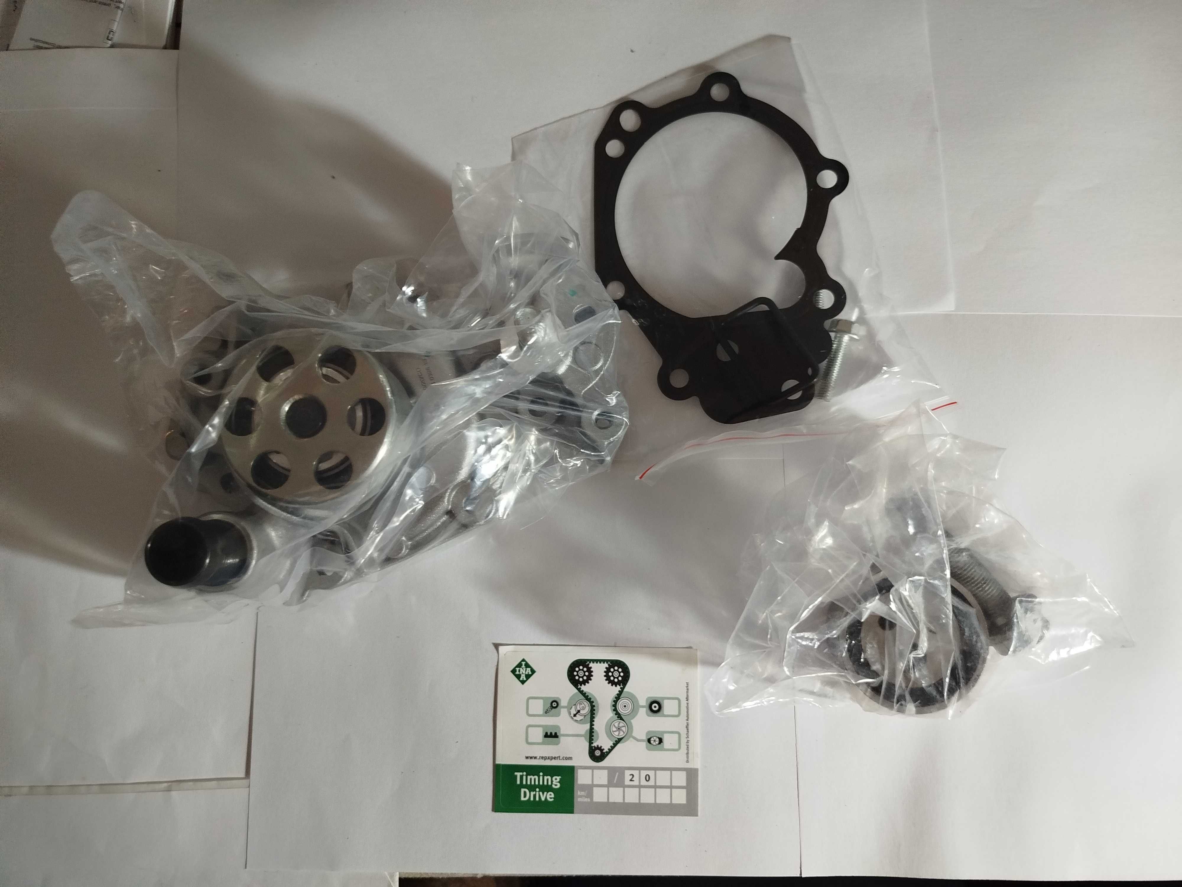 Bomba de água e kit de correia dentada para Clio 2