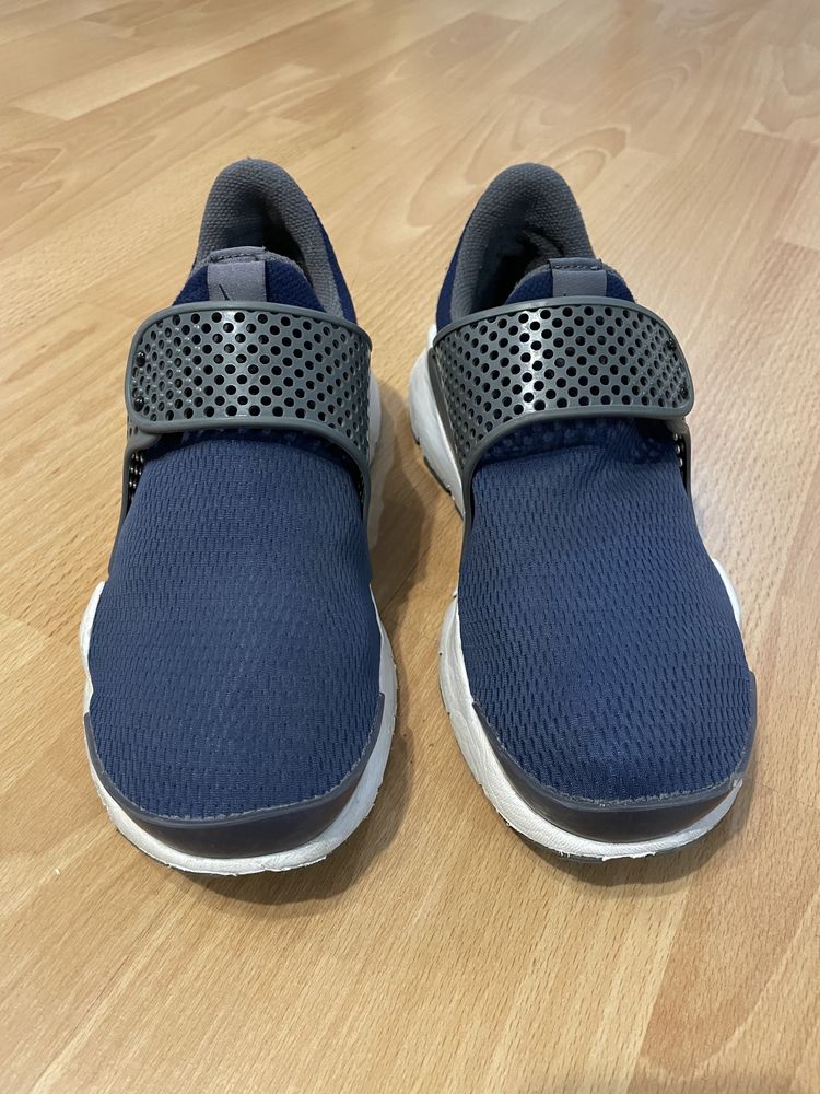 Buty Nike Sock Dart GS rozmiar 38,5