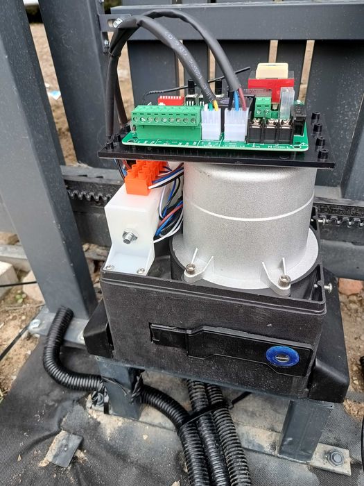 ELEKTRYK 24h,Pomiary oświetlenia,elektryczne, Usługi,Monitoring,Alarm