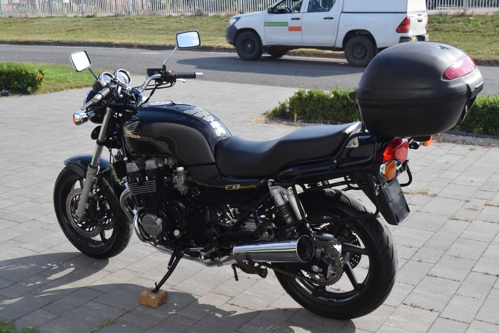 Honda CB 750 Seven Fifty oryginalny stan, dodatki, 2ręka, książka, DE*
