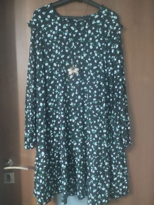 Sukienka r.48/50