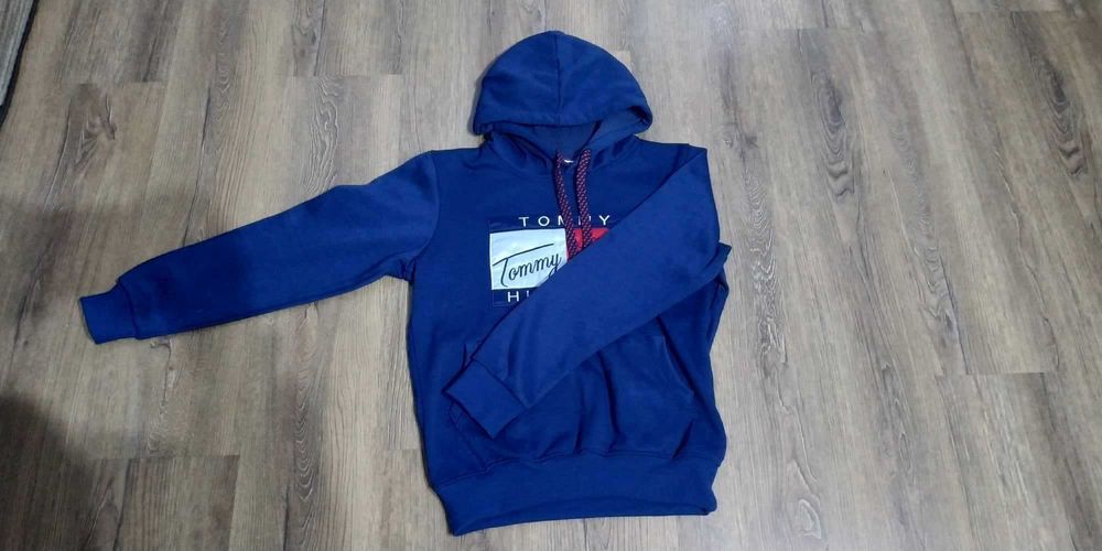 Tommy Hilfiger granatowa bluza z kapturem roz. S stan bardzo dobry