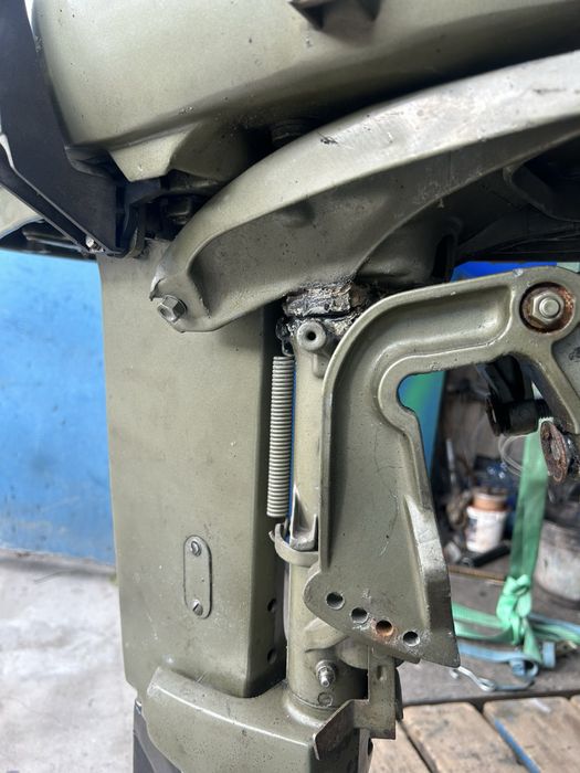 Продам лодочний двигун Johnson 25