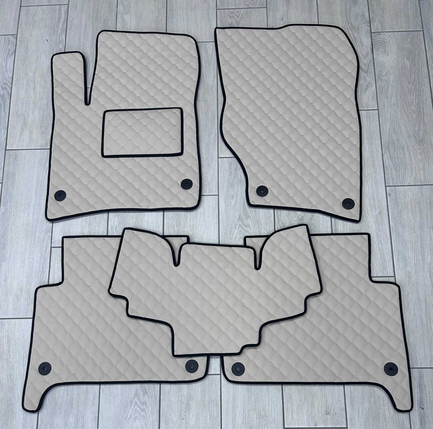 Коврики в салон Екошкіра для Audi Q3 2011-2016 / 2016-2024 Ауди Ку3