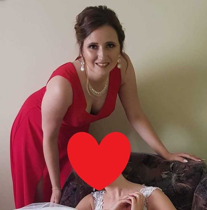 Długa sukienka wieczorowa czerwona