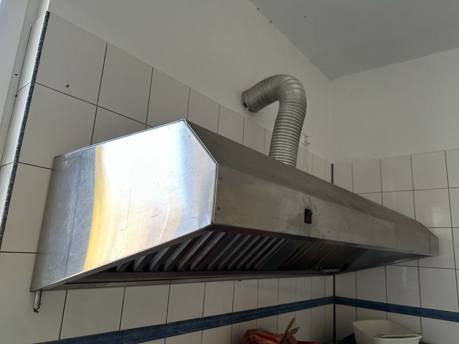 Okap kuchenny ze stali nierdzewnej długość 200 cm