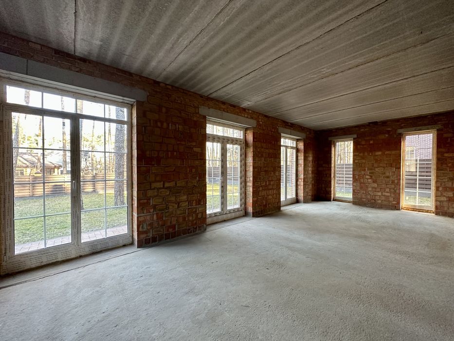 Купити будинок у лісовій Бучі у котеджному містечку