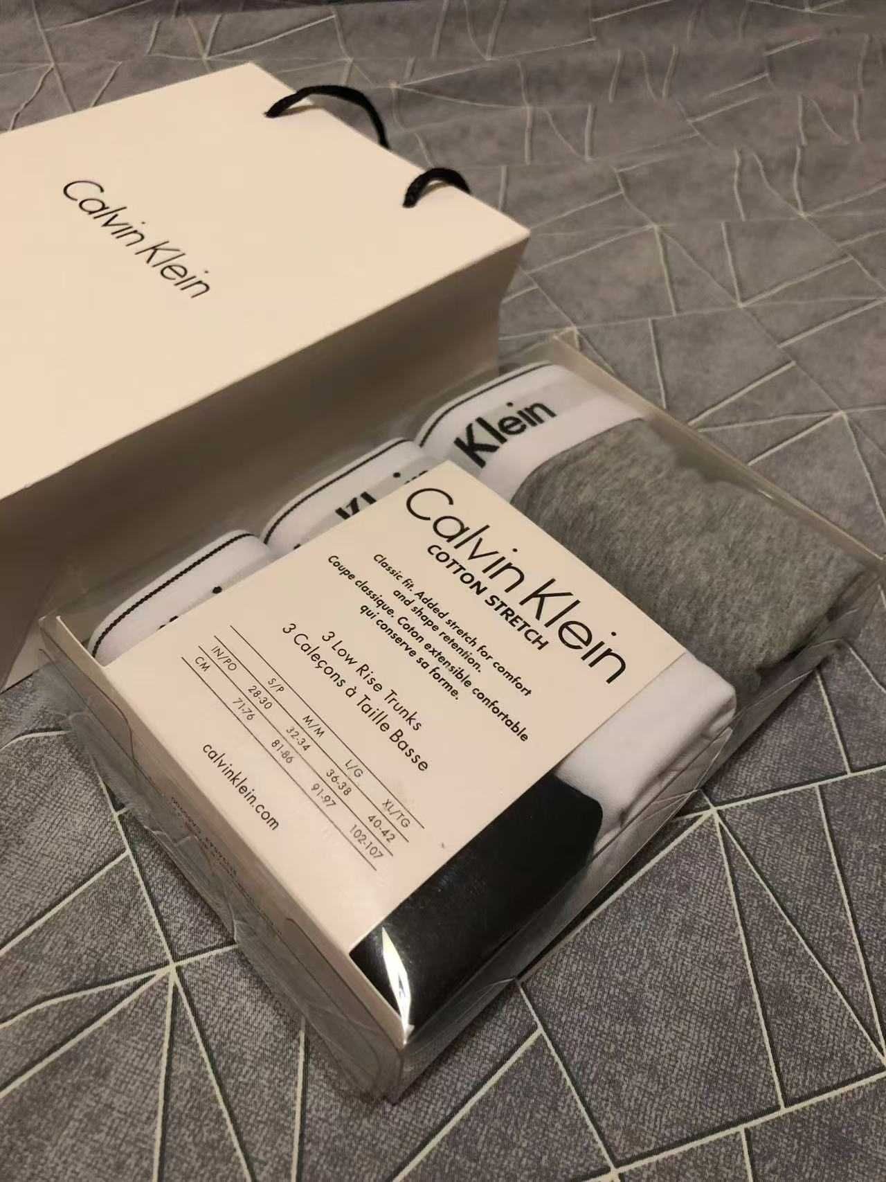 3-pak męskich bokserek Calvin Klein w Rozmiarze XL