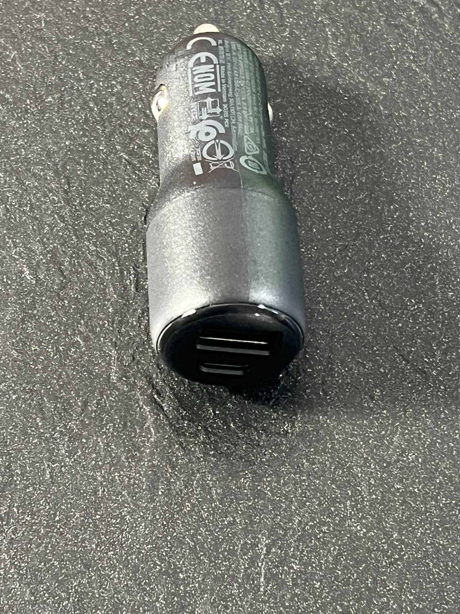 Ładowarka samochodowa Belkin Boost USB-A 12W + USB-C PD3.0 PPS 30W