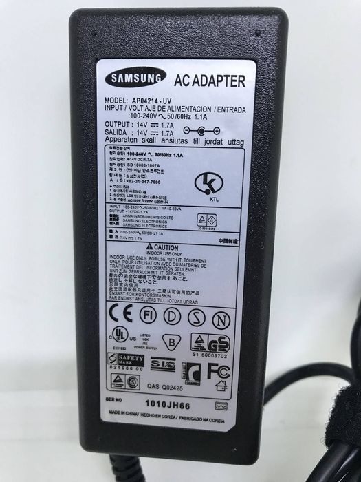 Блок живлення 14 V 1.7 A (6.5*4.4 з голкою всередині