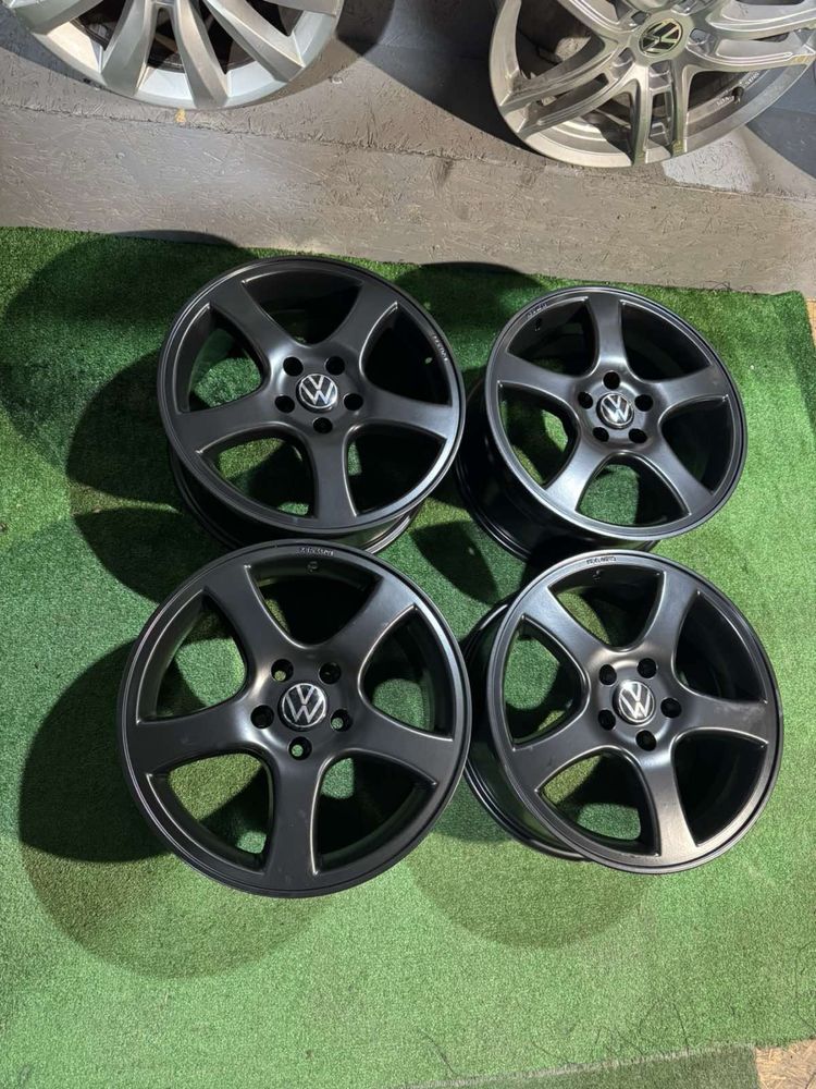 Диски Volkswagen Audi Skoda 5:112r17 комплект тітани б/у склад