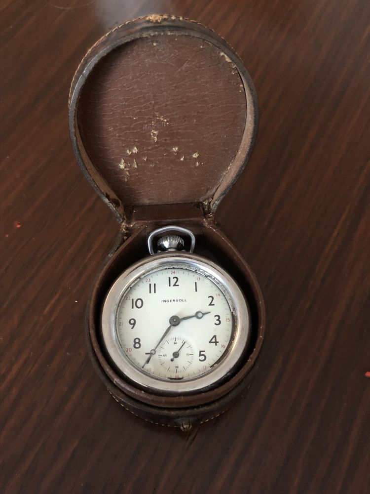 Zabytkowy zegarek kieszonkowy brytyjskiej marki Ingersoll Vintage