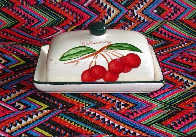 maselniczka ceramiczna