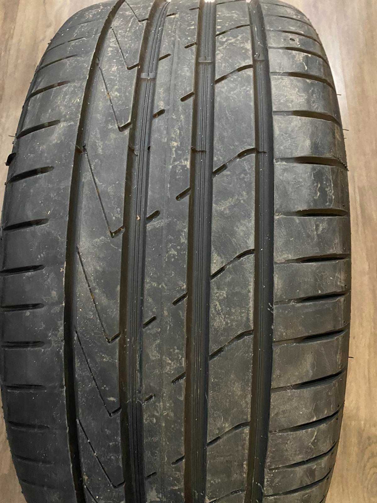 Шины летние 245 45 18 Hankook Ventus S1 Evo2 K117 Run Flat MOE *