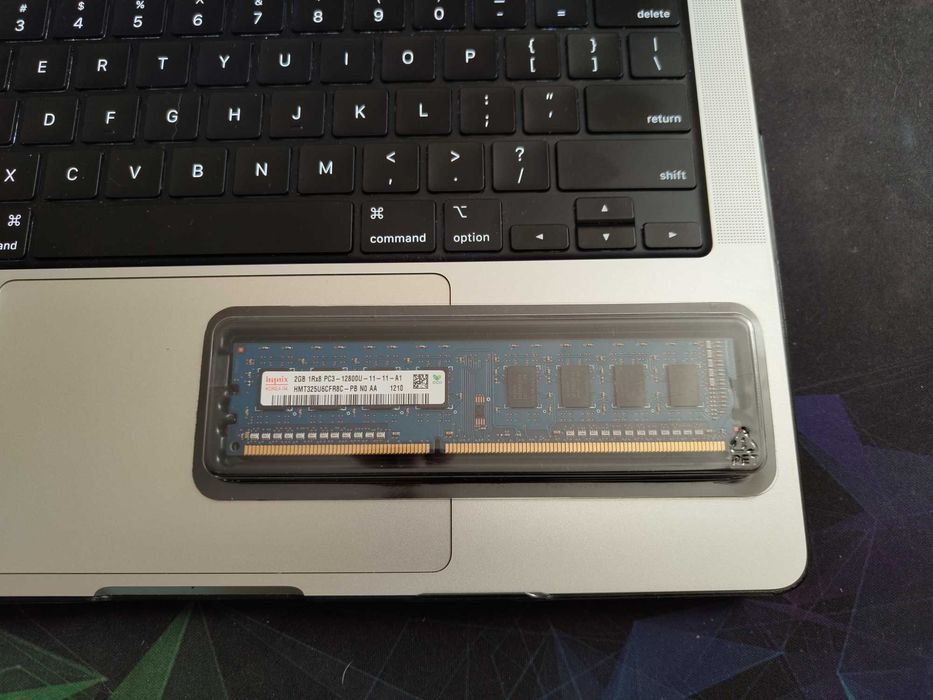Оперативна пам'ять Hynix DDR3 2Gb 1333MHz