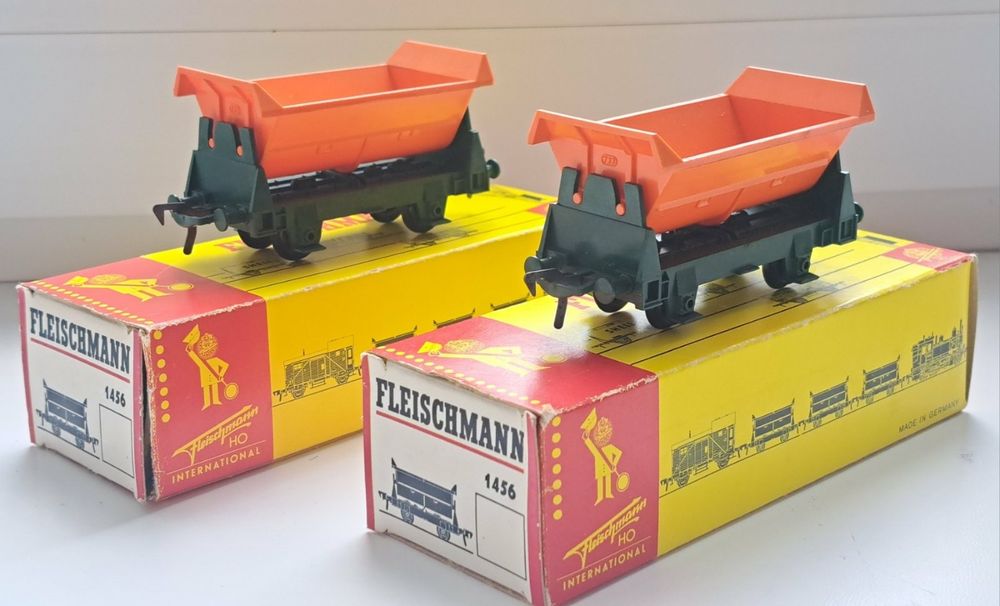 Вагон-хоппер Fleischmann HO 1:87.
В фирменной коробке.