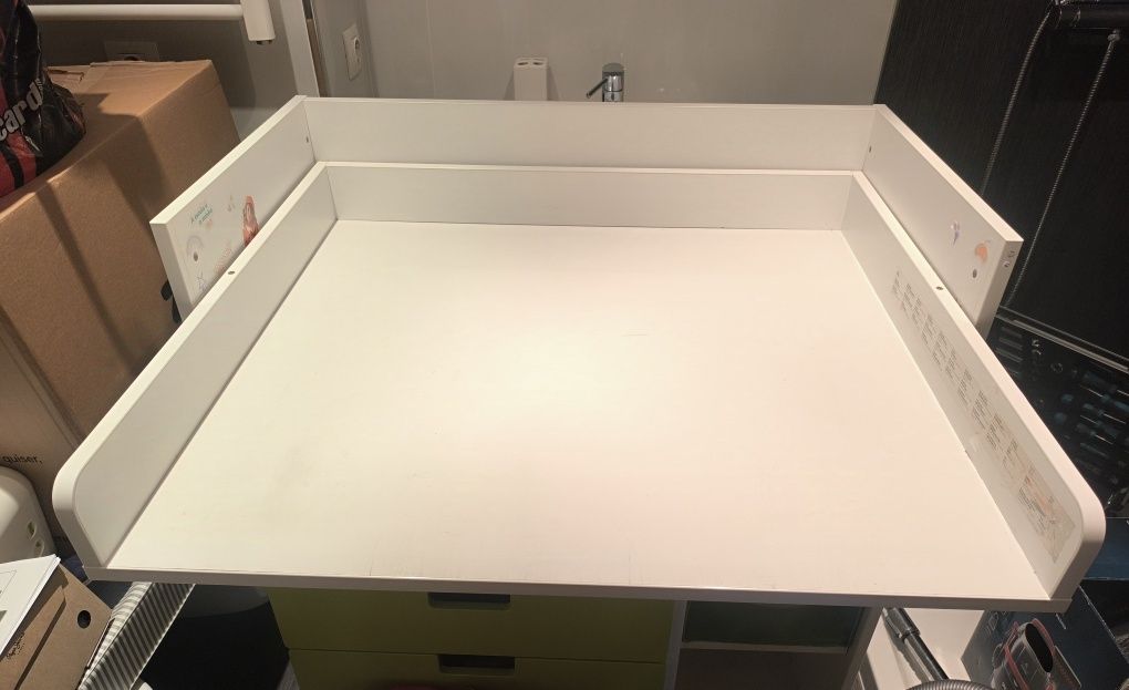 Trocador / secretária criança ikea