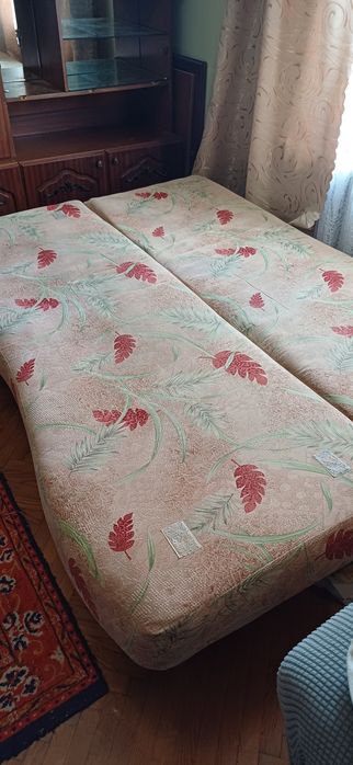 Ліжко розкладне б/у.